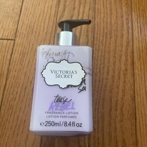 Victoria Secret Tease Rebel Fine Fragrance Lotion 8.4 fl oz